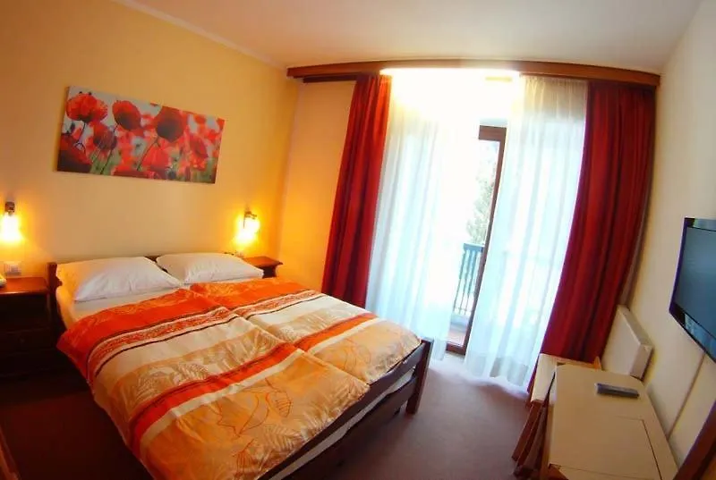 Hotel Canin-1