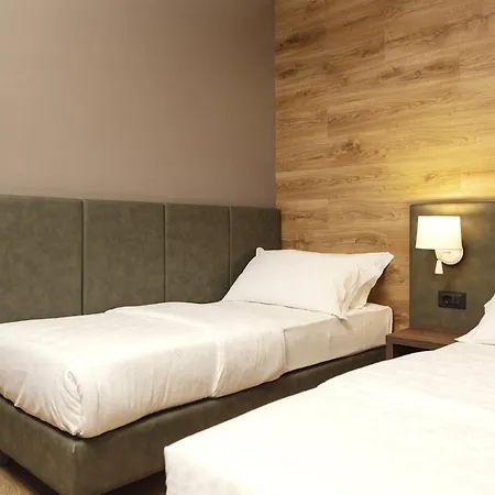Hotel Canin-3
